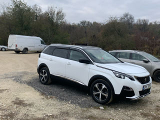 Peugeot 5008 foto 2