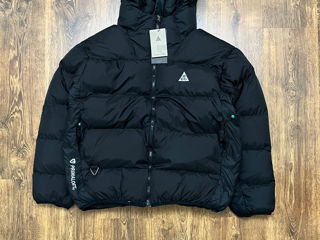 Пуховик Nike Acg