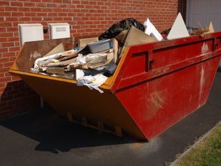Вывоз строительного мусора - контейнер для мусора  Бункер строимусор, container gunoi