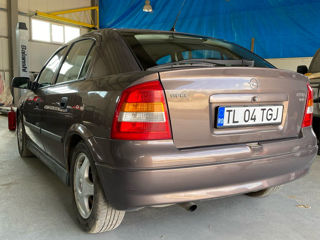 Opel Astra foto 7