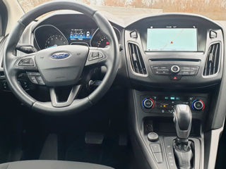 Ford Focus foto 8