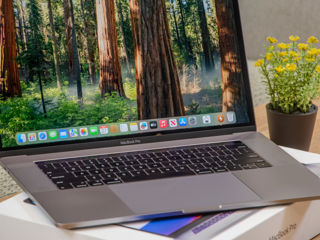 Macbook Pro 15 2019/ Core I7 9750H/ 16Gb Ram/ Radeon Pro 555X/ 500Gb SSD/ 15.4" Retina/ 313Cycles!! foto 7