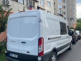 Ford Transit foto 2