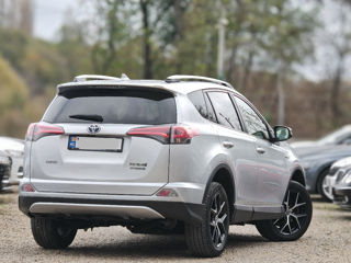 Toyota Rav 4 foto 3