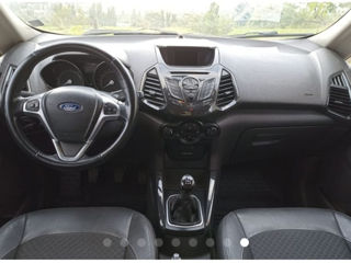 Ford EcoSport foto 7