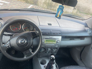 Mazda 2 foto 6