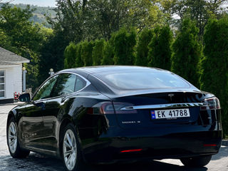 Tesla Model S foto 5