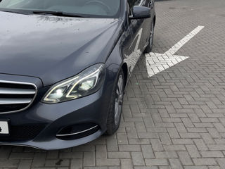 Mercedes E-Class foto 5