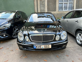 Mercedes E-Class foto 10