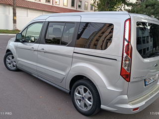 Ford Tourneo Connect foto 2