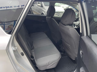 Toyota Verso-S foto 16