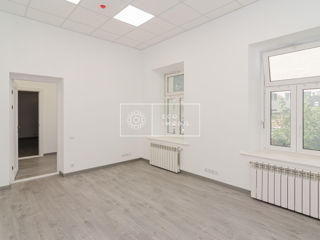 Chirie, Centru, spațiu comercial, 125 m.p, 3600 € foto 4