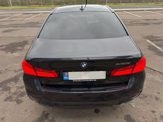 BMW 5 Series foto 4