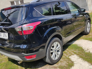 Ford Kuga foto 8