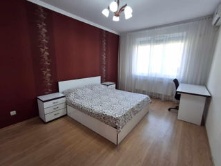 Apartament cu 3 camere, 135 m², Centru, Chișinău foto 7