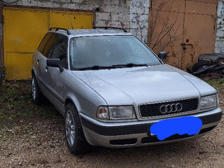 Audi 80