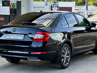 Skoda Octavia foto 4