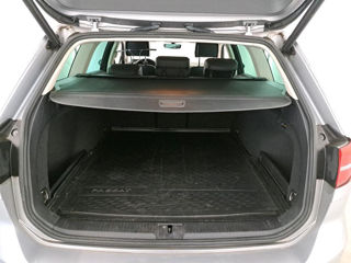 Volkswagen Passat foto 13