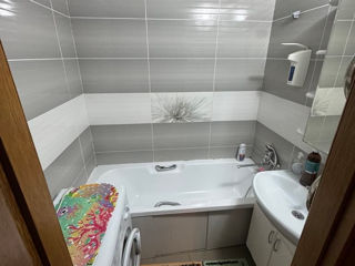 Apartament cu 2 camere, 55 m², Centru, Chișinău foto 4