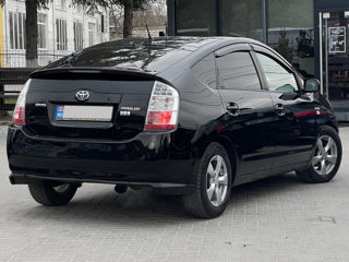 Toyota Prius foto 3