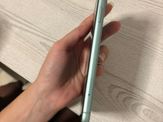 Iphone 11 128 GB foto 2