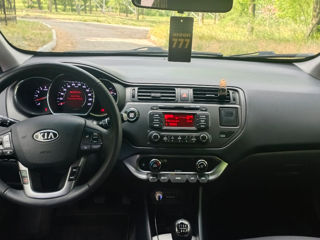 KIA Rio foto 5