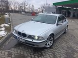 BMW 5 Series foto 5