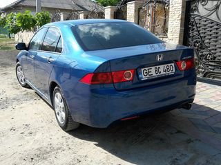 Honda Accord foto 2