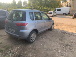 Mazda 2 foto 4