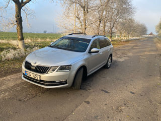 Skoda Octavia foto 2