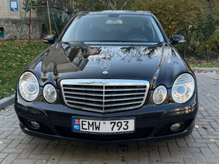 Mercedes E-Class foto 5