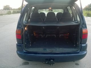 Volkswagen Sharan foto 7