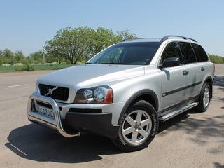 Volvo XC90 foto 1