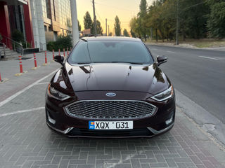 Ford Fusion foto 2