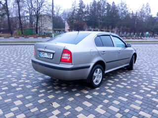 Skoda Octavia foto 2