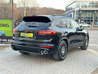 Porsche Cayenne foto 6