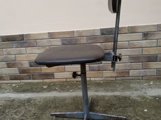 Индустриальный стул - стульчик редкий . foto 2