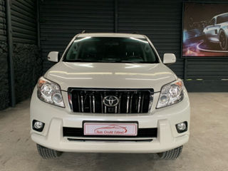 Toyota Land Cruiser Prado foto 3