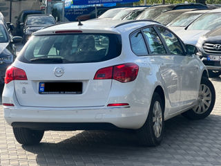 Opel Astra foto 4