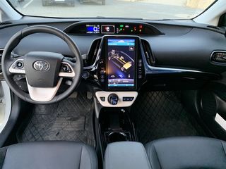 Toyota Prius Prime foto 8