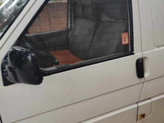 Volkswagen T4 foto 4