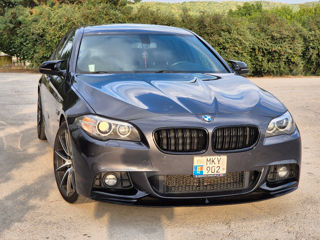 BMW 5 Series foto 10