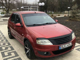 Dacia Logan foto 4