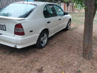 Nissan Primera foto 3