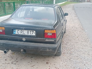 Volkswagen Jetta foto 4