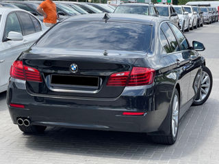 BMW 5 Series foto 5