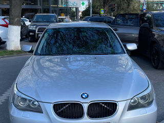 BMW 5 Series foto 5