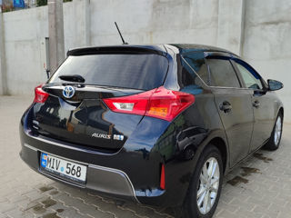 Toyota Auris foto 3