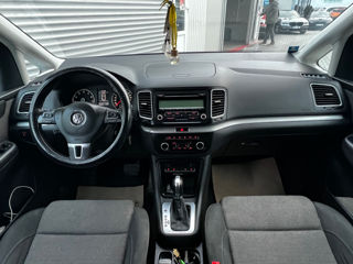 Volkswagen Sharan foto 10