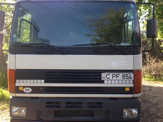 Daf CF380 foto 1